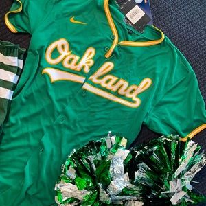 Oakland jersey sock Pom poms...